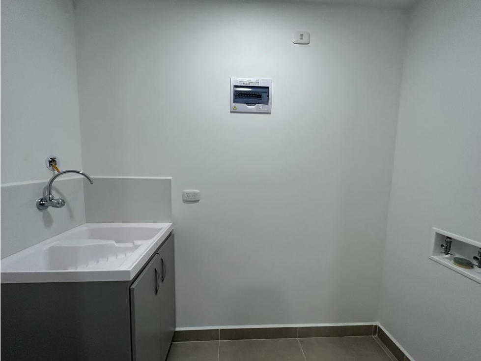APARTAMENTO PARA LA VENTA EN EL POBALDO — foto 3