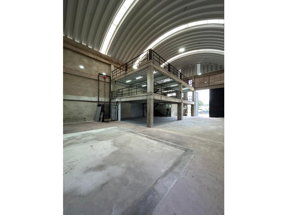 Bodega en alquiler, La Ceja. - 3