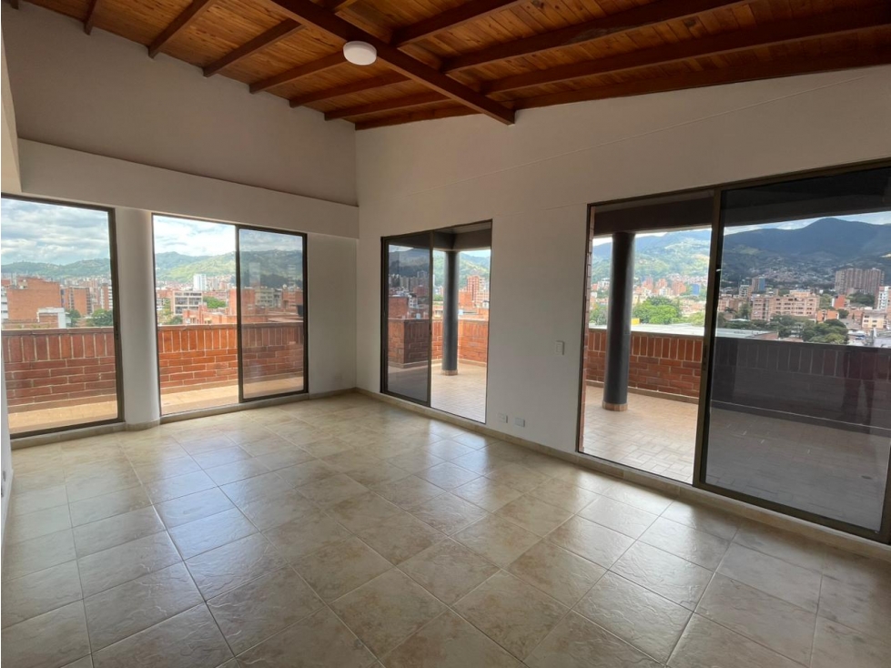 PENT HOUSE CON VISTA 360 PARA ARRIENDO EN LAURELES