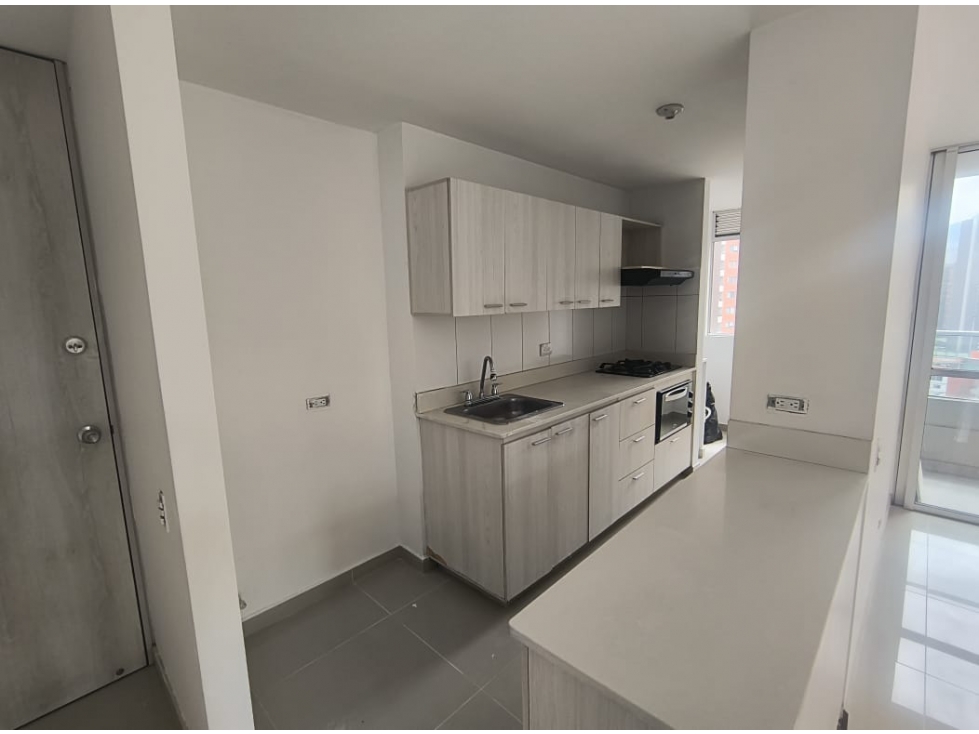 Arriendo Apartamento en Prados de Sabaneta — foto 3