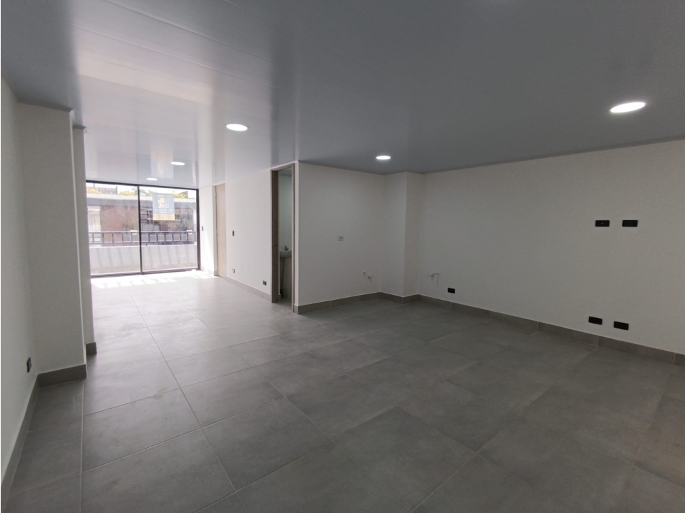 Oficina en arriendo, Llano grande - 5