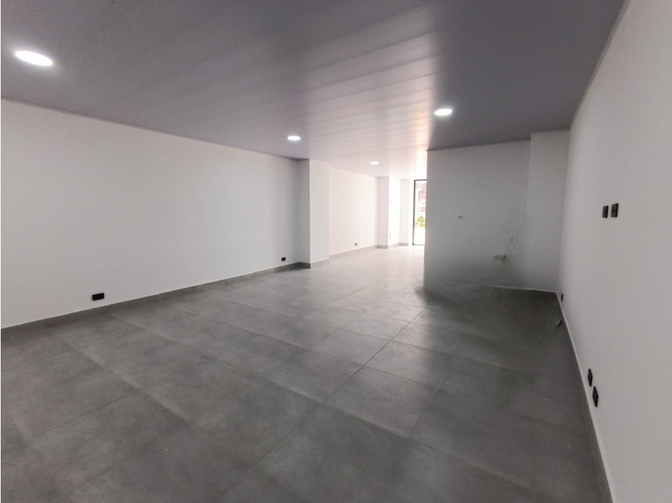 Oficina en arriendo, Llano grande - 4
