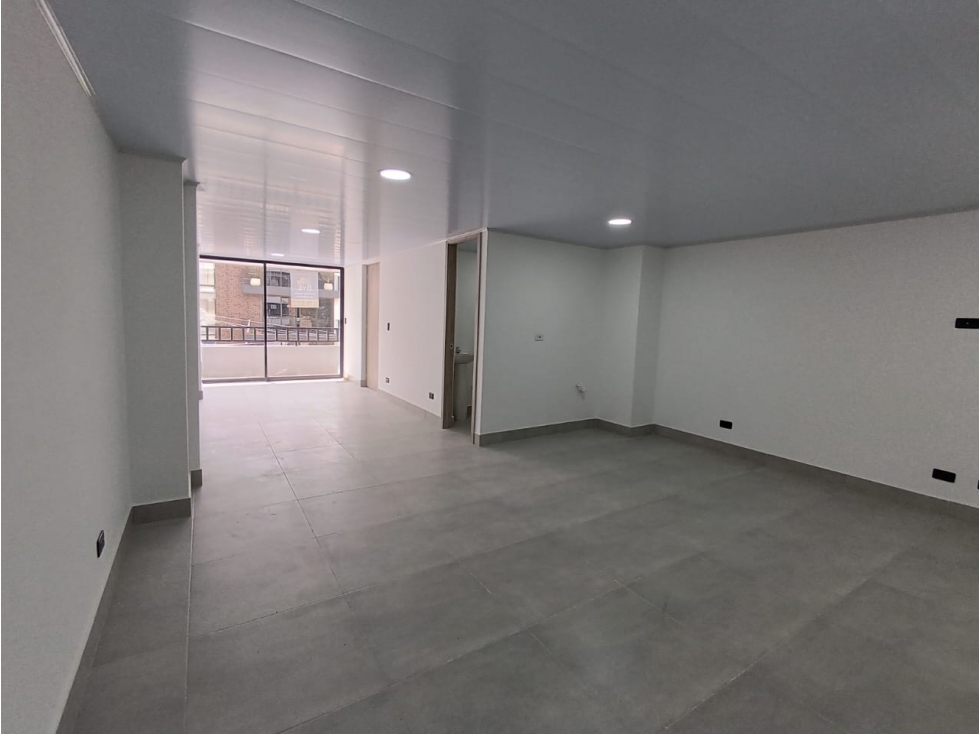 Oficina en arriendo, Llano grande - 4