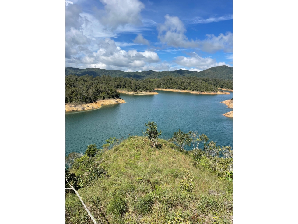 Lote en venta en Guatapé — foto 2