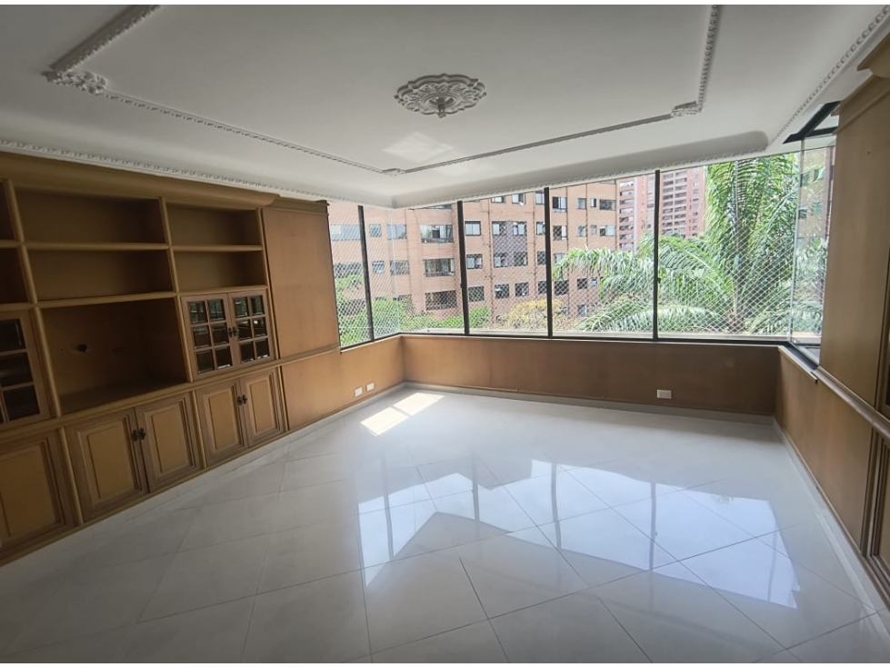 Arriendo Amplio Apartamento en el Poblado, La Tomatera — foto 6