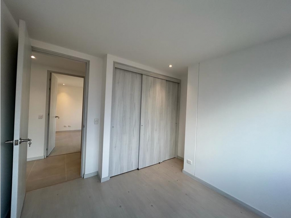 APARTAMENTO PARA LA VENTA EN EL POBALDO — foto 5