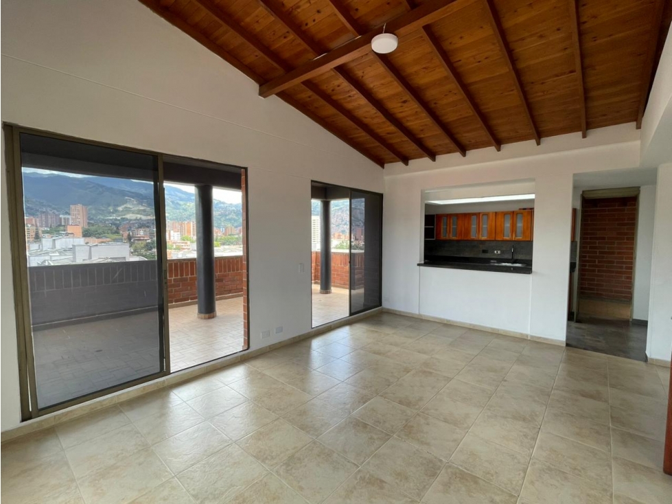 PENT HOUSE CON VISTA 360 PARA ARRIENDO EN LAURELES — foto 3