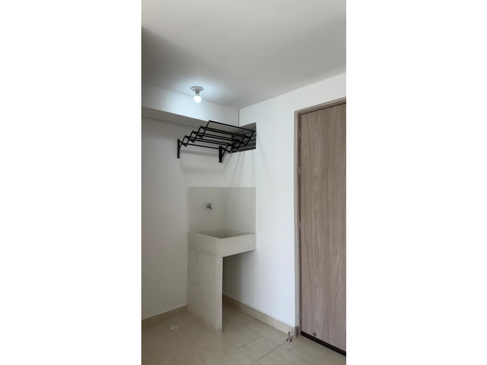 APARTAMENTO EN RENTA - Calasanz — foto 5
