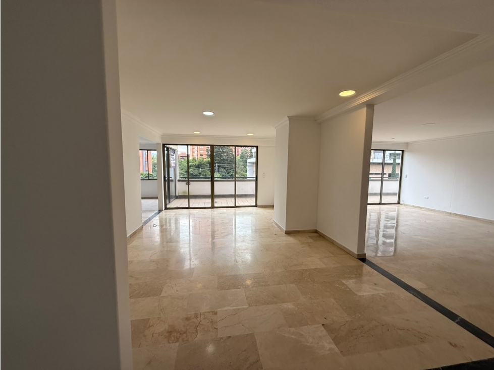 APARTAMENTO EN VENTA EL POBLADO — foto 3