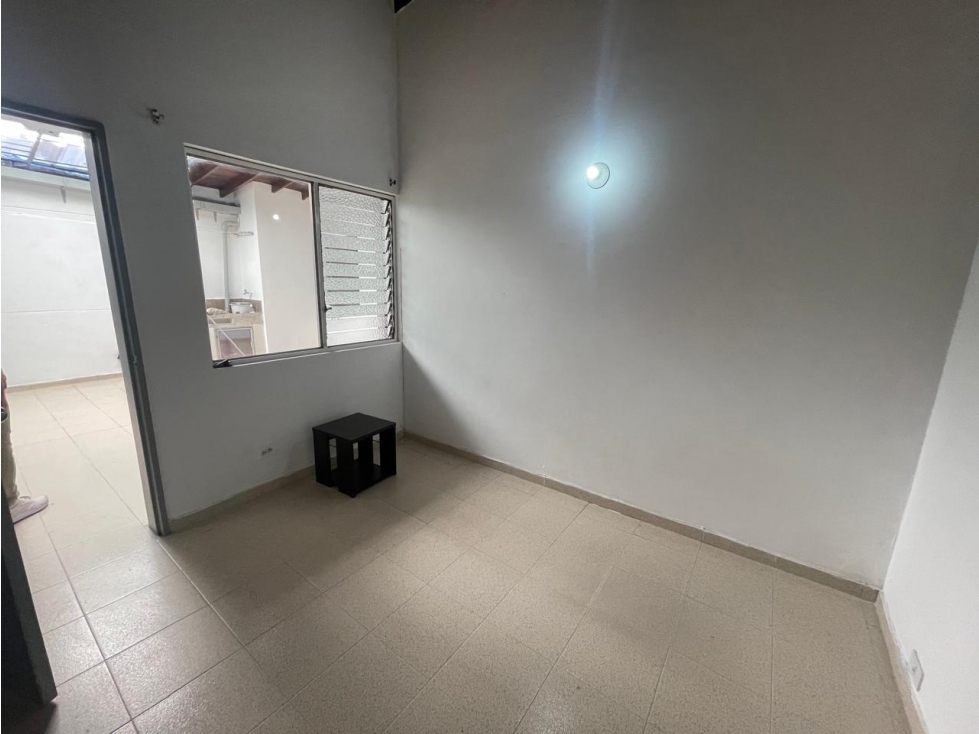 APARTAMENTO EN ARRIENDO LAURELES — foto 6
