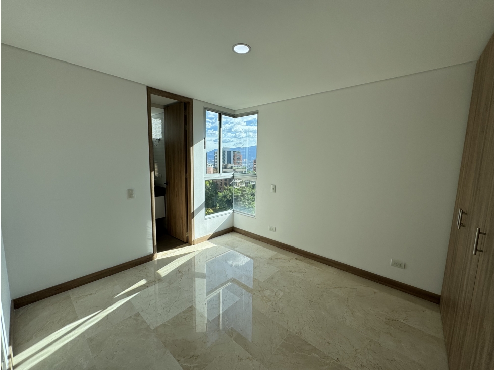 SE ARRIENDA, EL POBLADO. — foto 6