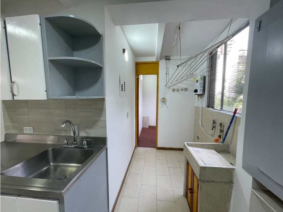 ACOGEDOR APARTAMENTO EN ARRIENDO - PATIO BONITO — foto 3