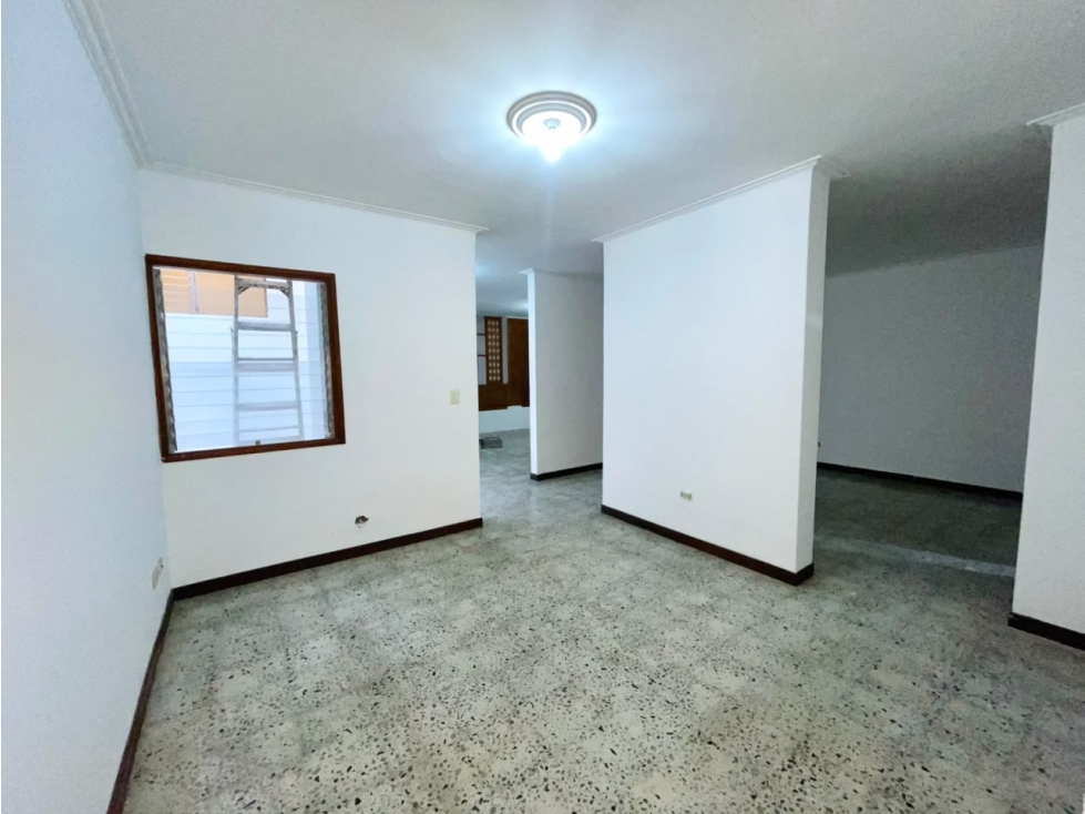 CASA EN SECTOR MIRAFLORES PARA LA VENTA — foto 5