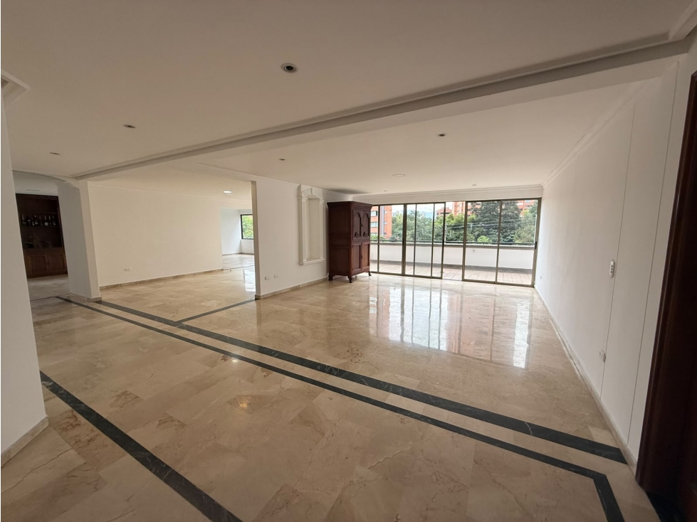 APARTAMENTO EN VENTA EL POBLADO