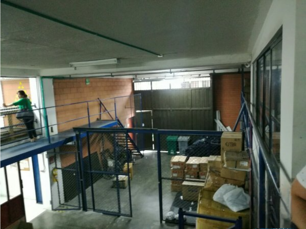 Se Vende Bodega en Sabaneta - 2
