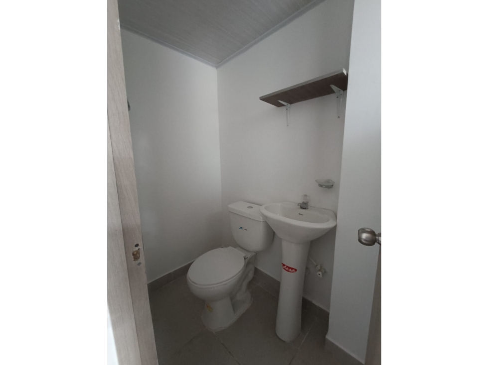 Oficina en arriendo, Llano grande - 6