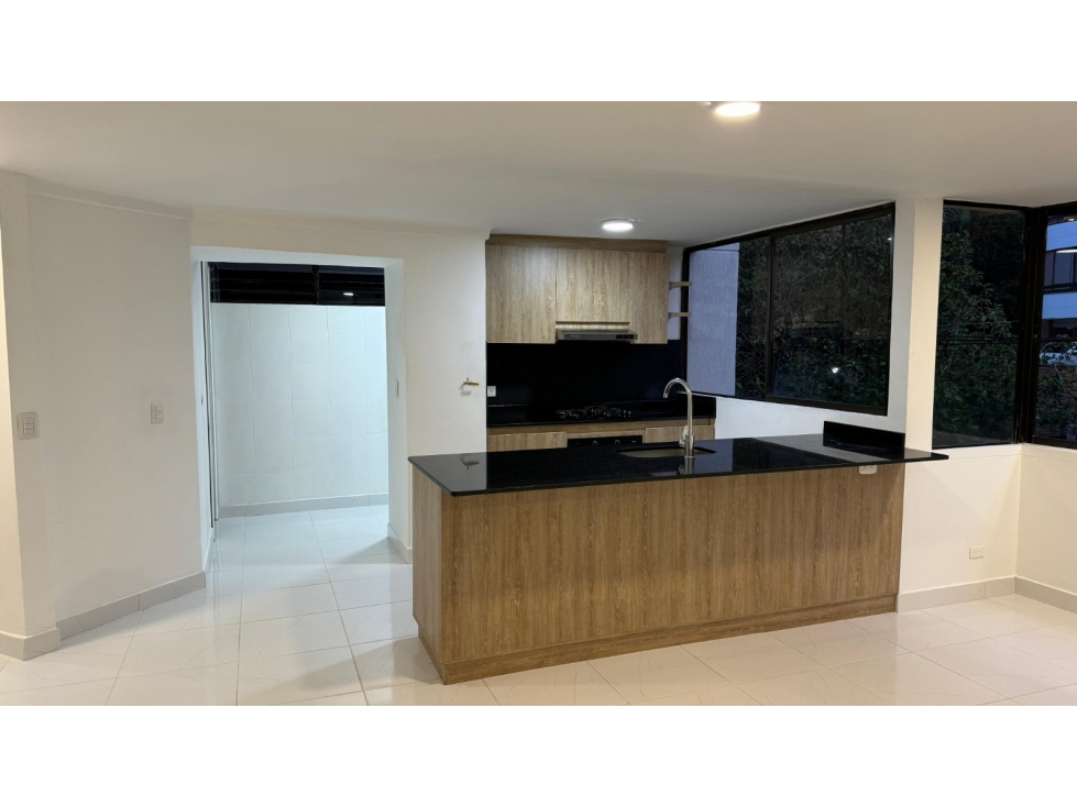 APARTAMENTO PARA VENTA EN EL POBLADO