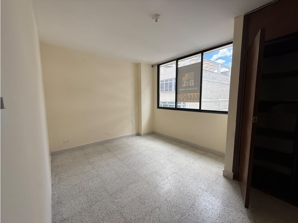APARTAMENTO EN VENTA CENTRO - CERCA A PARQUE BERRIO — foto 5