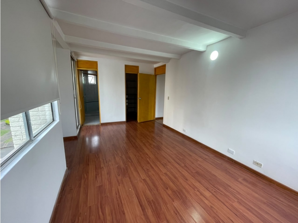 ACOGEDOR APARTAMENTO EN ARRIENDO - PATIO BONITO — foto 6
