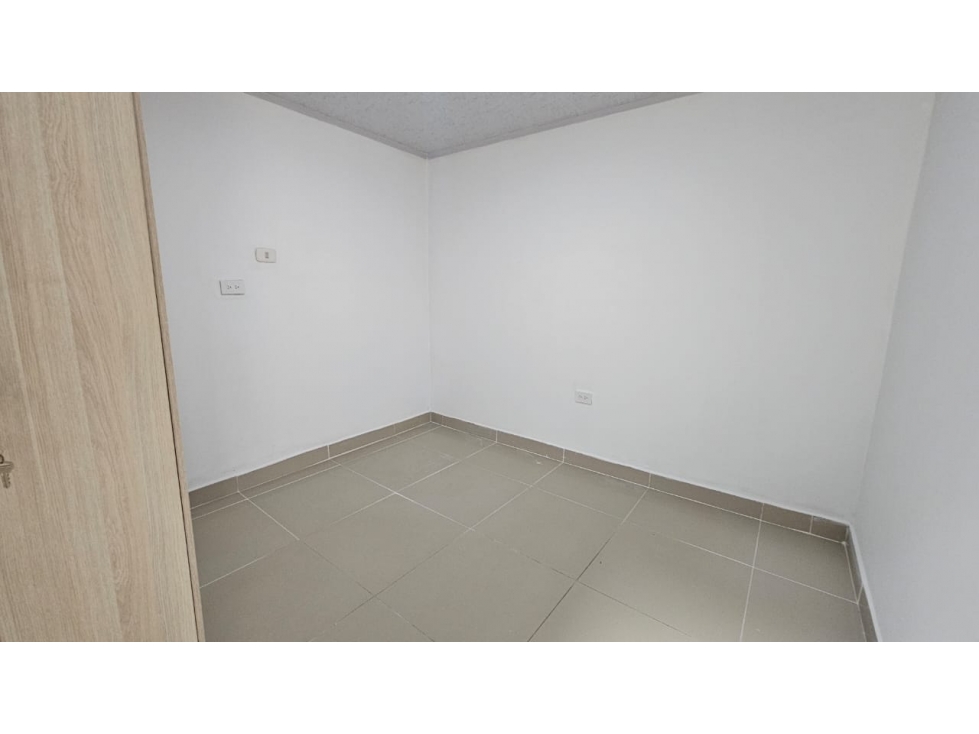 VENTA DE CASA BIFAMILIAR ARBOLEDAS DEL DARIEN TULUA - 4