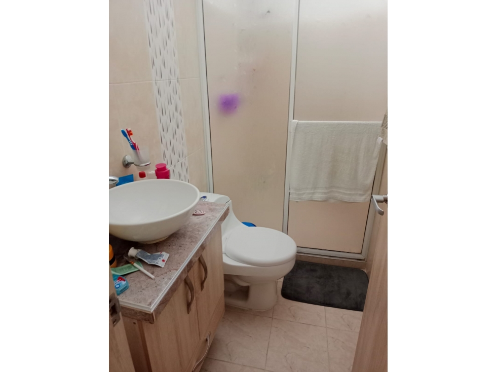 VENTA CASA BIFAMILIAR BARRIO LOMITAS - TULUA