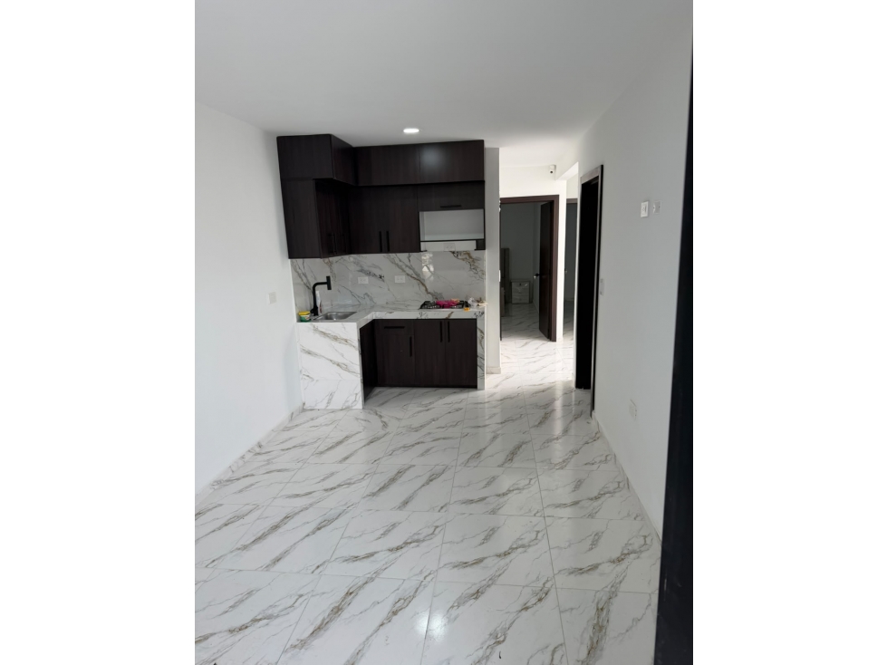 SE VENDE CASA ANDALUCIA - SANTA HELENA