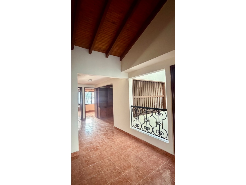 SE VENDE CASA EL RETIRO - TULUA