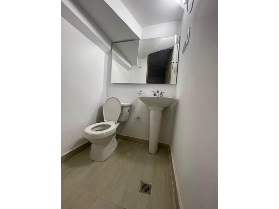 SE VENDE CASA ARBOLEDAS DEL DARIEN — foto 2