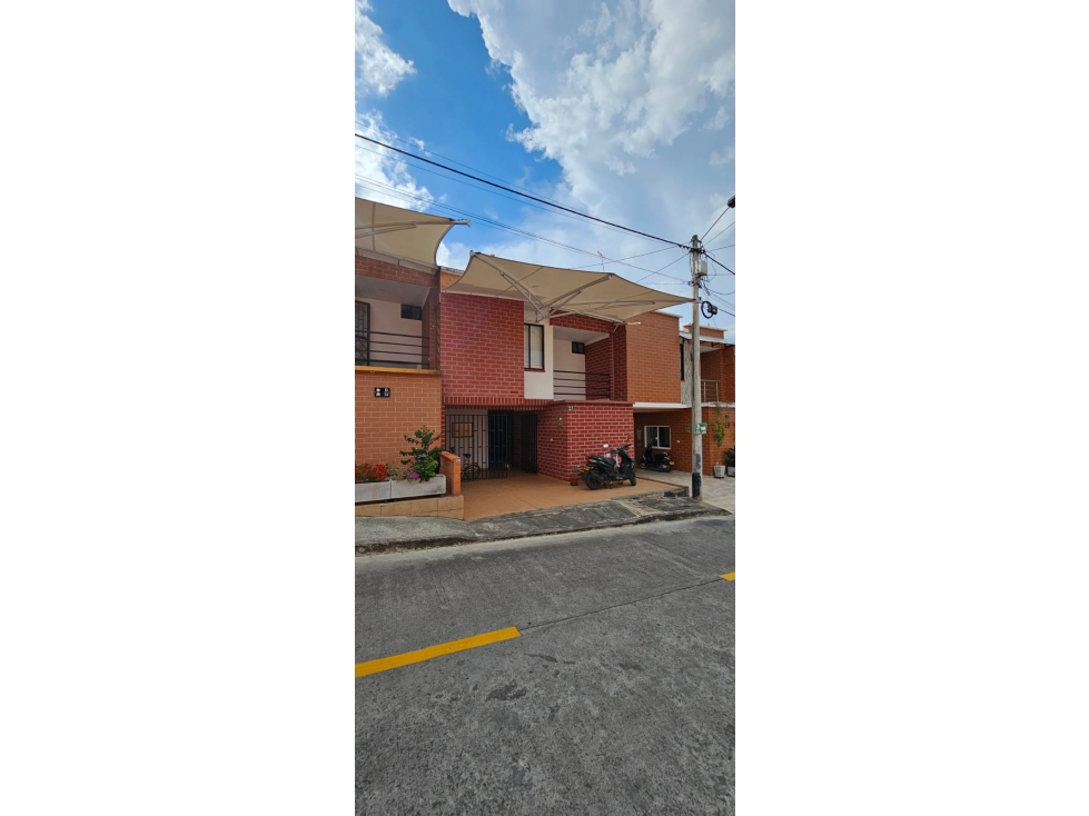 VENTA CASA CONDOMINIO ALTOS DE LA COLINA TULUA - 1