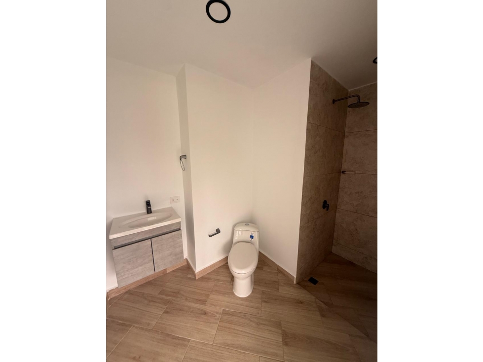 VENTA CASA PARA ESTRENAR CONJUNTO LA BASTILLA - TULUA — foto 3