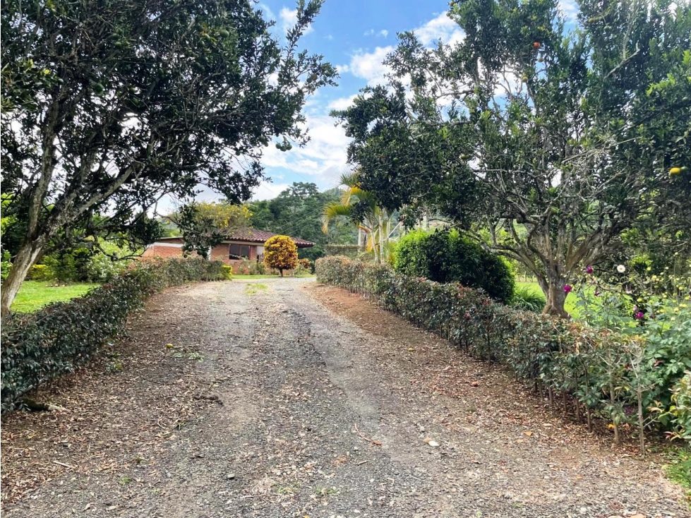 VENTA CASA CAMPESTRE RESTREPO VALLE - 1