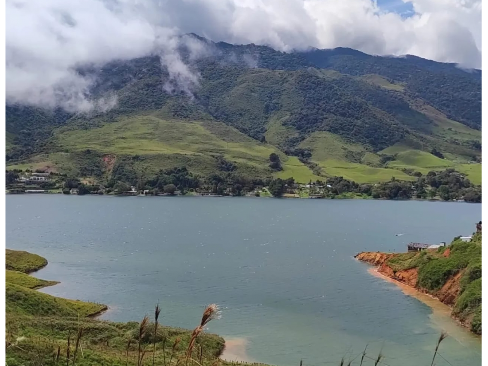 VENTA DE LOTES LAGO CALIMA DARIEN - 3