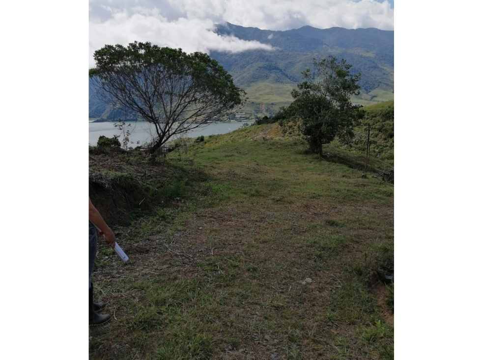 VENTA DE LOTES LAGO CALIMA DARIEN - 5