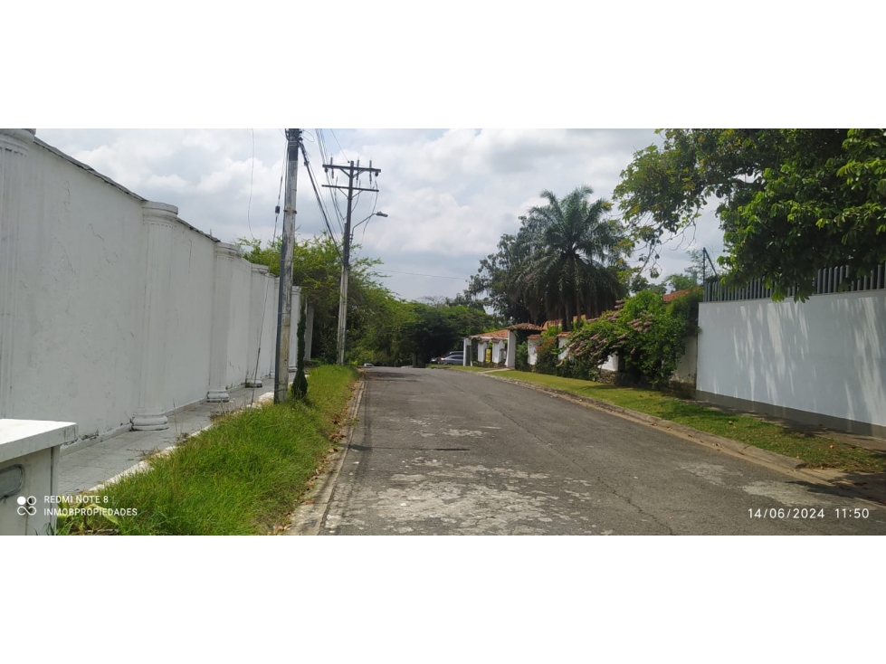 VENTA DE LOTE INDEPENDIENTE CIUDAD JARDIN - 3