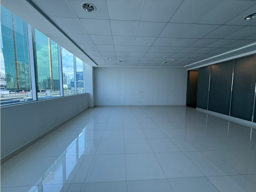 Street Mall, Oficina en Alquiler en Via Brasil (DD560) — foto 3
