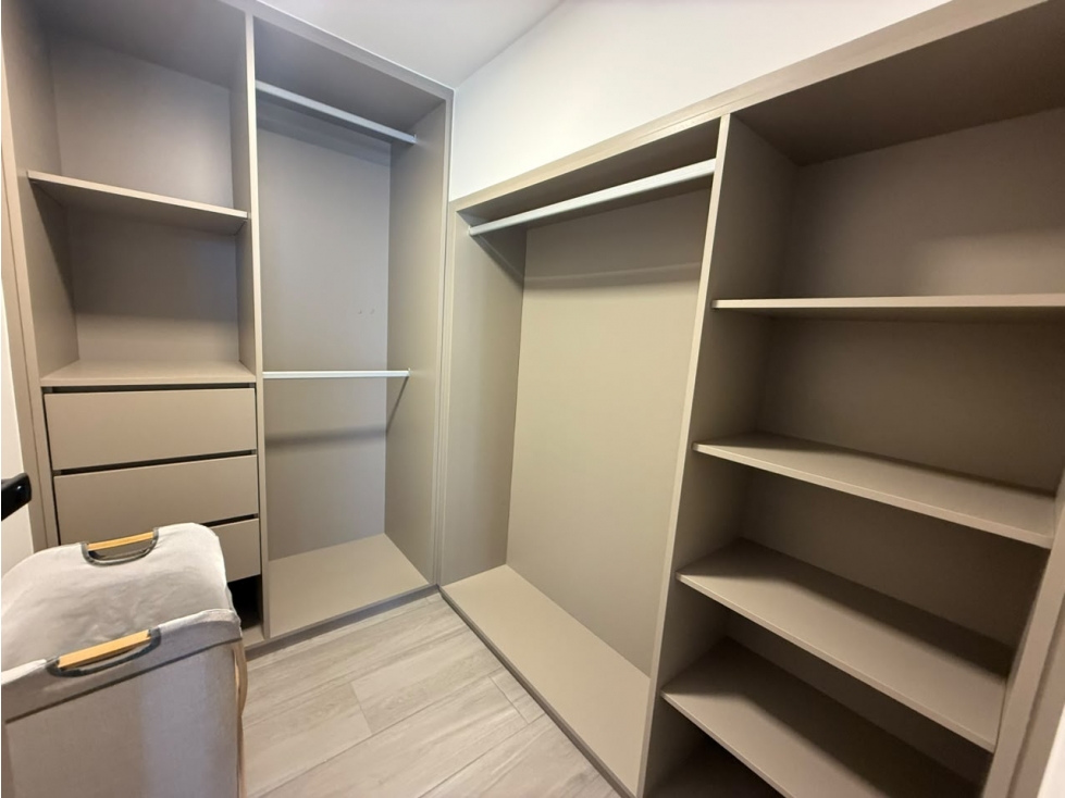 Dovle Cincuentenario, Apartamento Amoblado en Coco del Mar (DD581) — foto 5