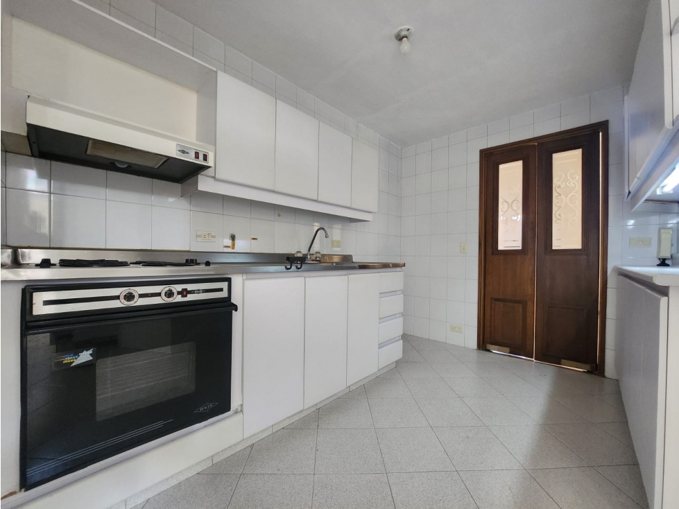 APARTAMENTO VENTA / LAURELES #12 — foto 5