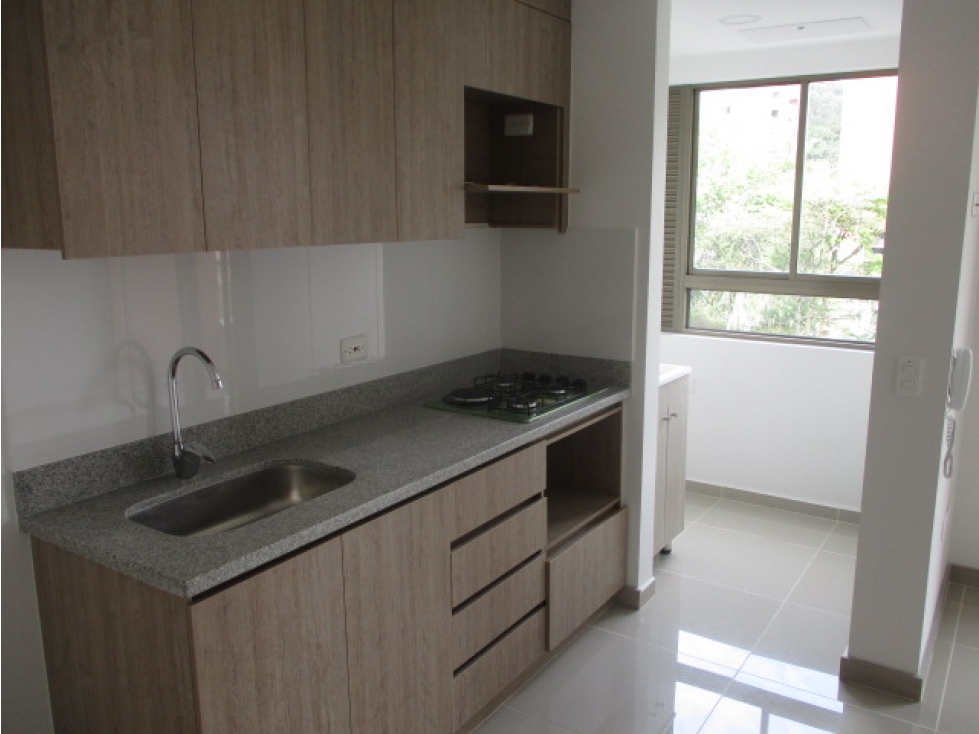 APARTAMENTO VENTA / SABANETA, CENTRAL — foto 2