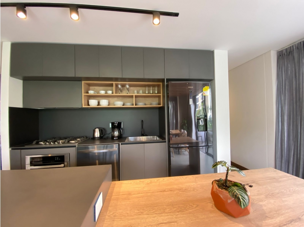 APARTAMENTO - POBLADO #1 (Milla de Oro) — foto 6