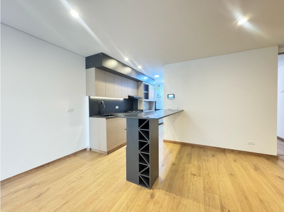 APARTAMENTO VENTA / CONQUISTADORES / 1.2