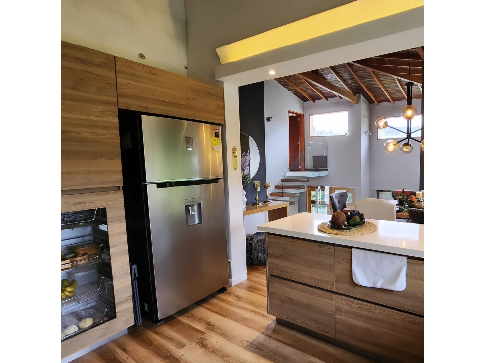 CASA VENTA / ALTO DE LAS PALMAS