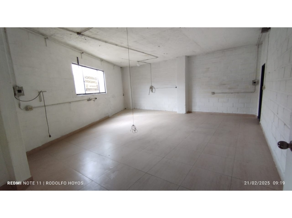 BODEGA ALQUILER O VENTA / ZONA INDUSTRIAL DE BELEN — foto 2