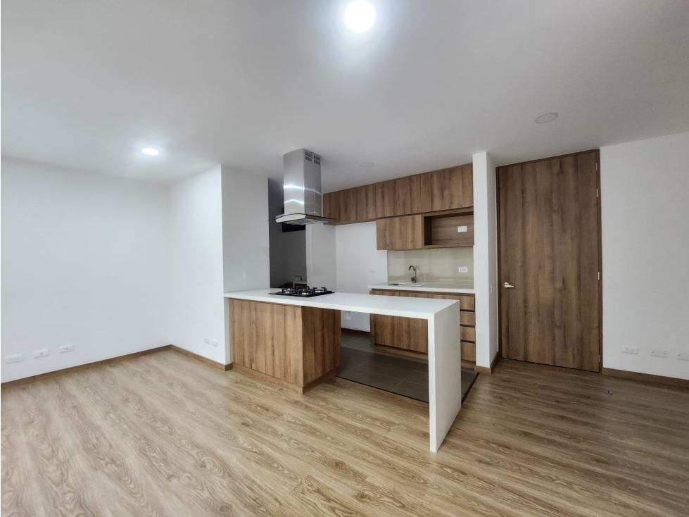 APARTAMENTO VENTA / ALTOS DEL TRIANON (M-1) — foto 3