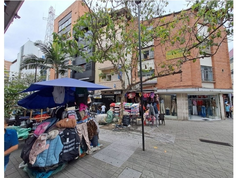 EDIFICIO EN VENTA / CENTRO MEDELLIN / DOS RENTAS - 2