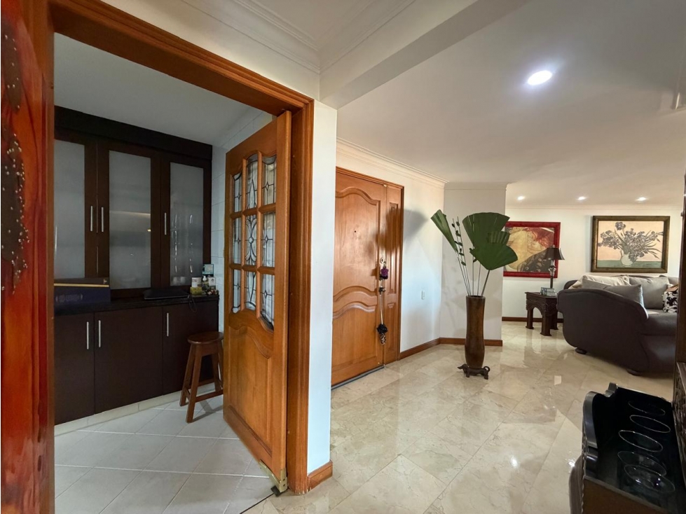 VENTA PENTHOUSE / LAURELES