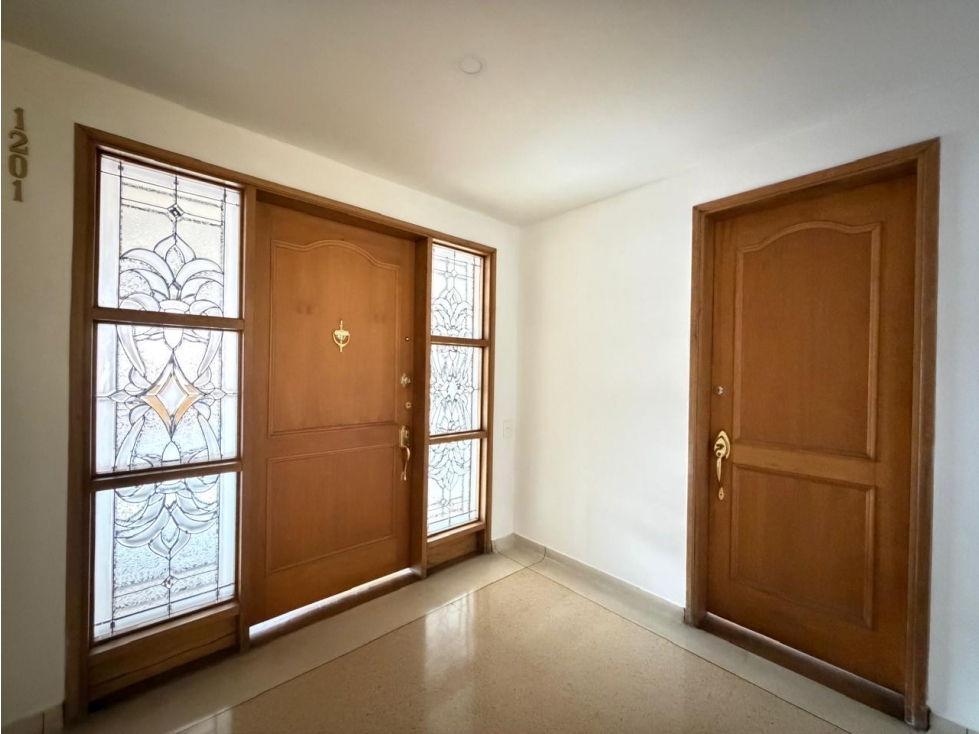 APARTAMENTO EN VENTA / LAURELES
