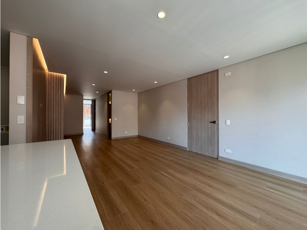 APARTAMENTO VENTA / CONQUISTADORES (SZ17) — foto 2