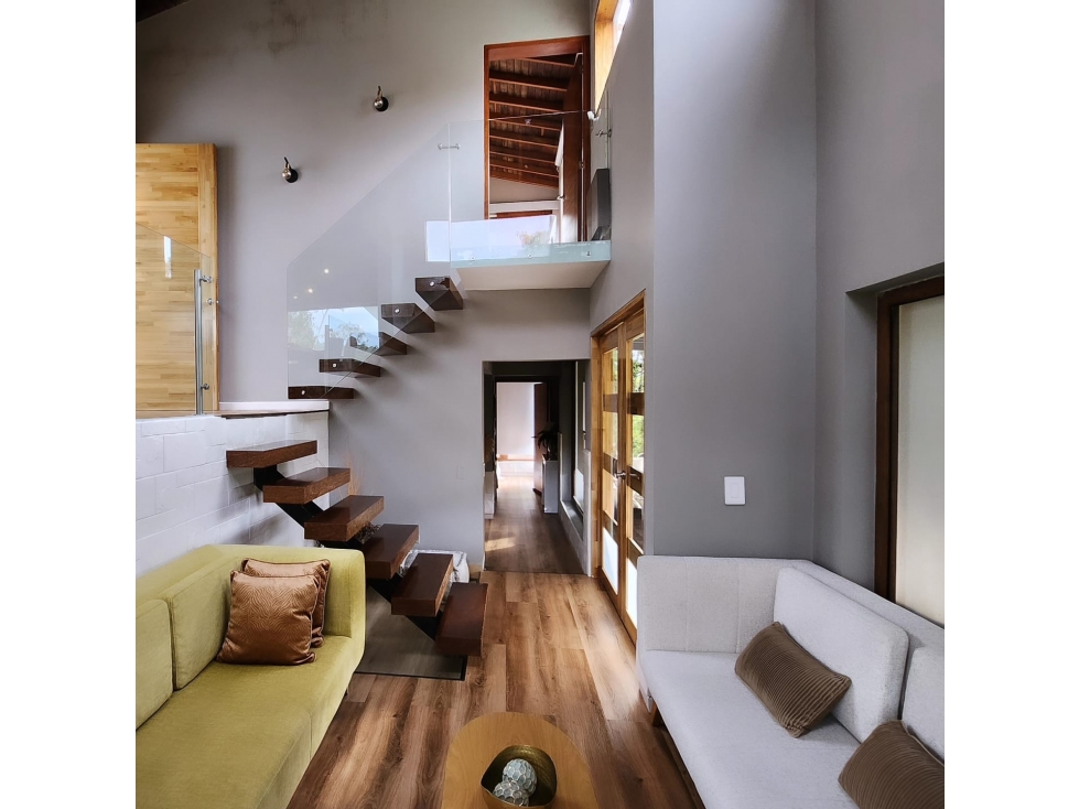 CASA VENTA / ALTO DE LAS PALMAS — foto 4