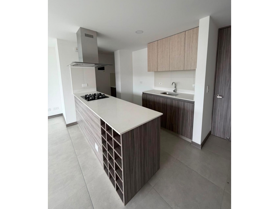APARTAMENTO EN VENTA / CAMINO VERDE ENVIGADO — foto 2