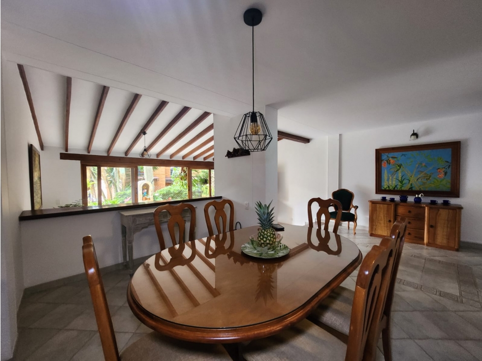 CASA VENTA / LOMA DEL ESCOBERO